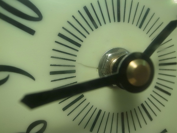 VINTAGE Sessions Clock