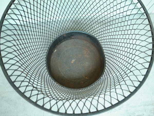 VINTAGE NEMCO DIAMOND MESH METAL TRASH CAN (S)