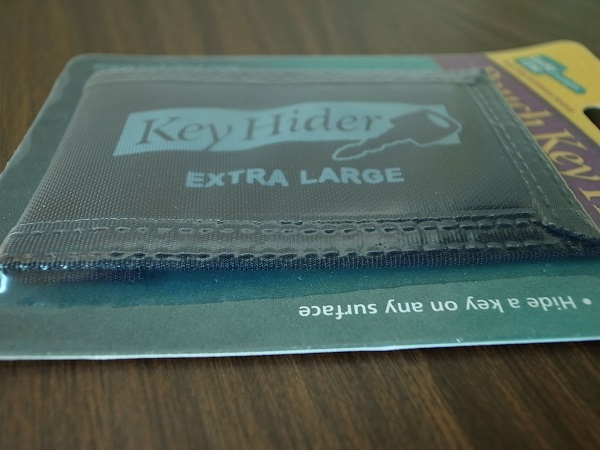 POUCH KEY HIDER