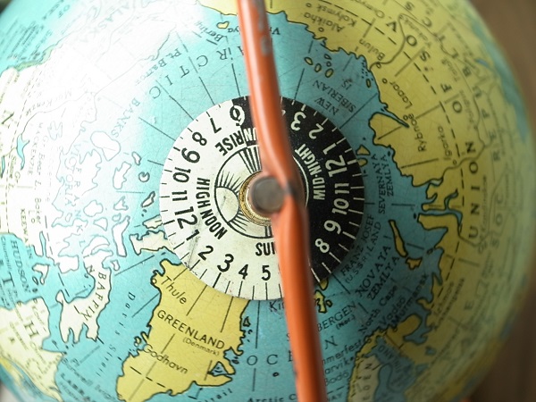 VINTAGE 6 inch GLOBE