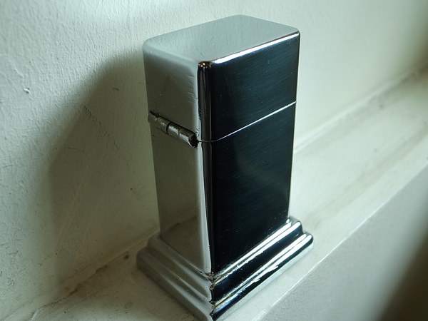 VINTAGE ZIPPO TABLE LIGHTER 3rd MODEL