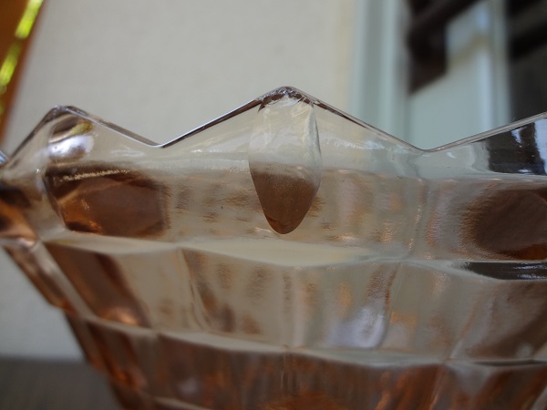 VINTAGE PINK GLASS BOWL