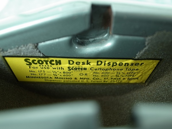 VINTAGE SCOTCH TAPE DISPENSER C-20 DEAD STOCK