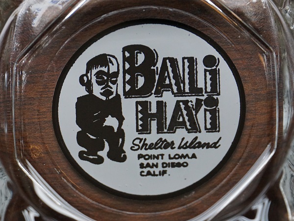 MID CENTURY 1950'S BALI HAI ASHTRAY
