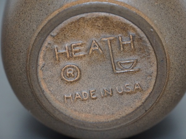 VINTAGE HEATH CERAMICS PEPPER OR SALT SHAKER