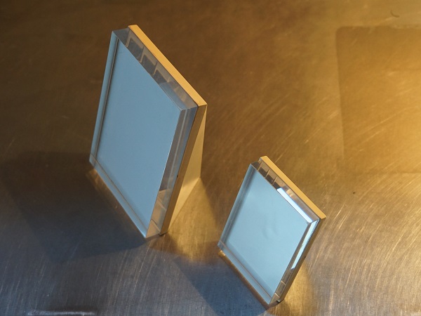 VINTAGE PHOTO FRAME S